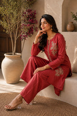 Gajri Floral Embroidered Malchanderi Co-Ord Set