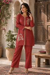 Gajri Floral Embroidered Malchanderi Co-Ord Set