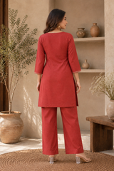 Gajri Floral Embroidered Malchanderi Co-Ord Set